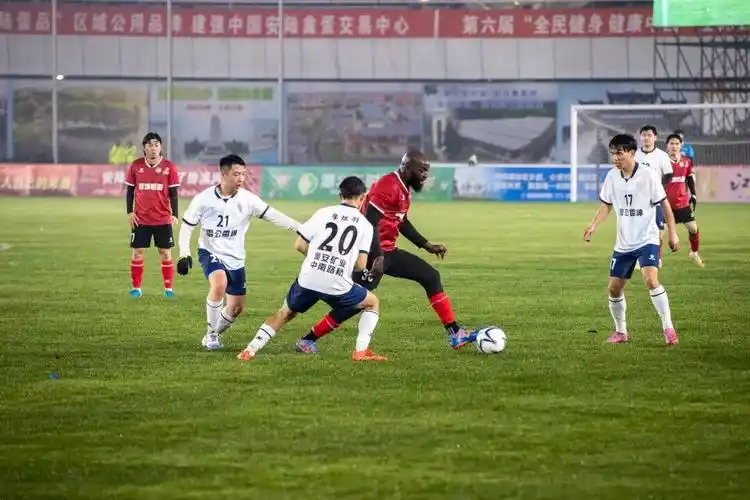中超联赛：长春亚泰 VS 广州队